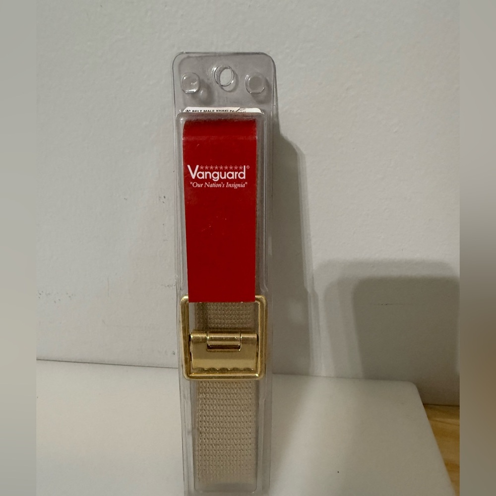MARINE CORPS BELT: KHAKI COTTON WITH OPEN FACE 24K GOLD PLATED BUCKLE
AND TIP
